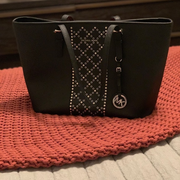Michael Kors Purse - Picture 2 of 3